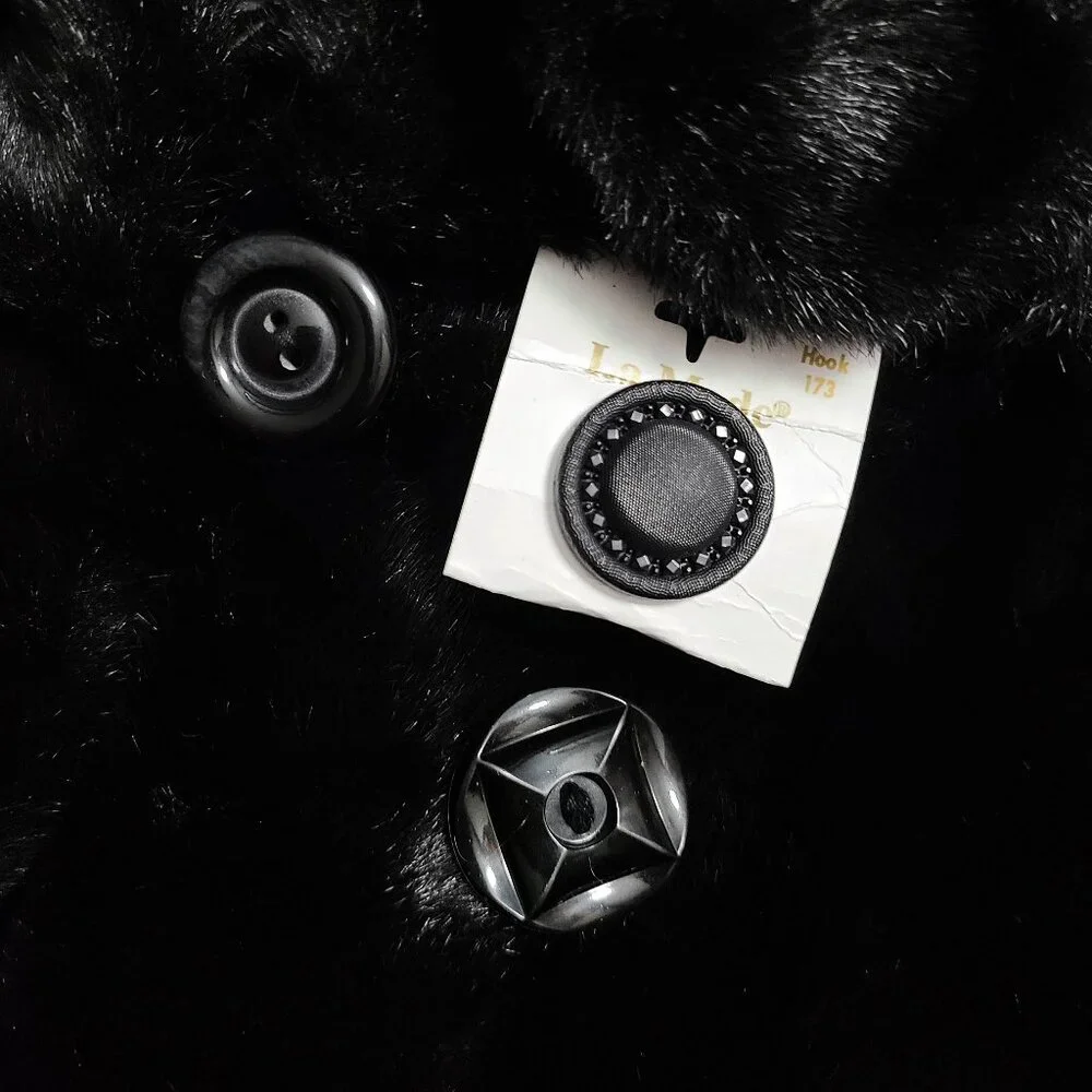 ALPINE STUDIO ~ Black Faux Mink Coat with Hood ~ XL ~ 38” L - Picture 6 of 16